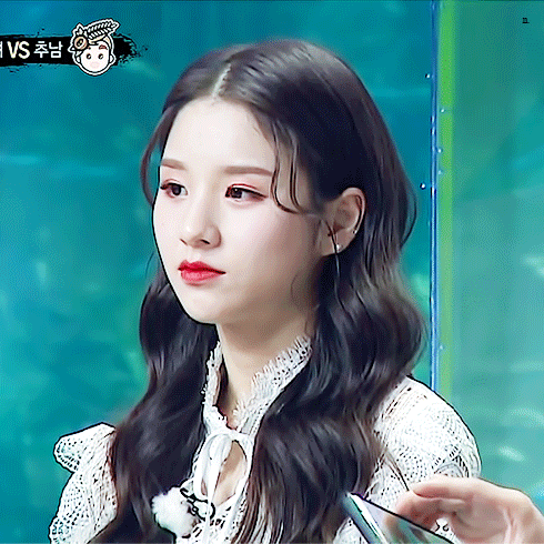 3세대, 4세대 여자아이돌 걸그룹들의 비주얼 센터 멤버들 .gif | 인스티즈