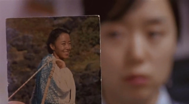 부모님이 사랑에 빠졌던 젊은날을 직접 볼 수 있게 된다면? 한국영화 '인어공주' 캡쳐 | 인스티즈