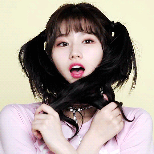 양갈래머리 사나.jpgif | 인스티즈