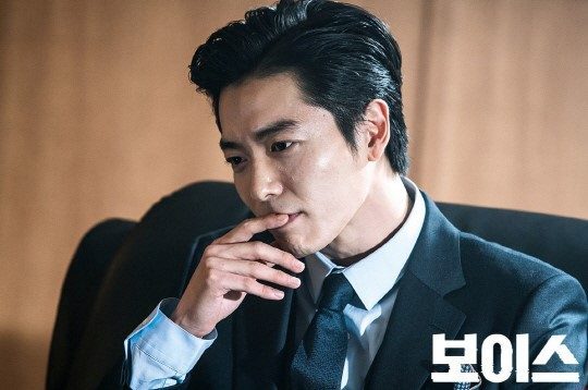여초카페에서 가장 핫한 남자연예인 ㄷㄷㄷㄷ.jpg | 인스티즈