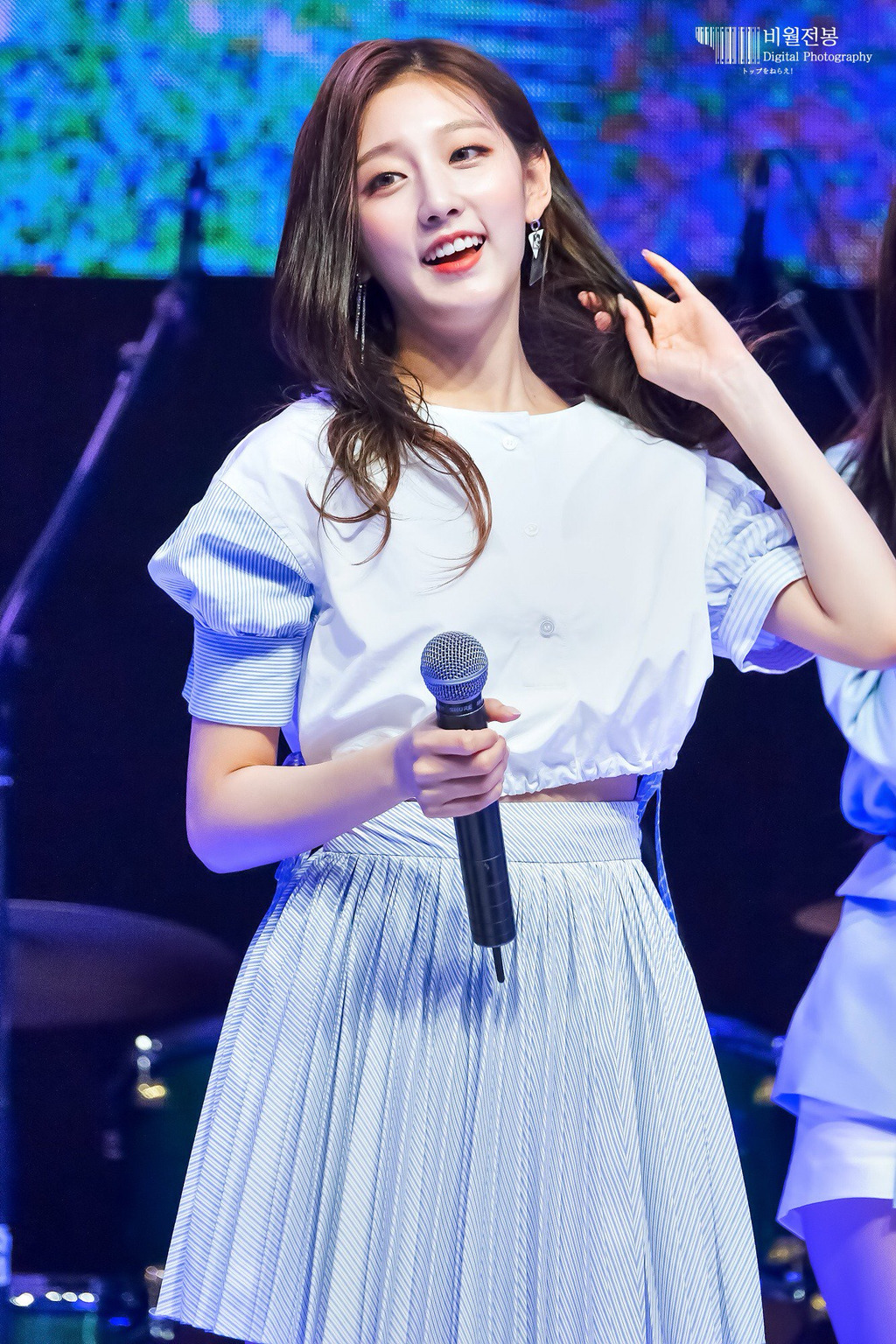 [러블리즈] 한산한 오후 일과를 보내고 있어서 예인이 | 인스티즈