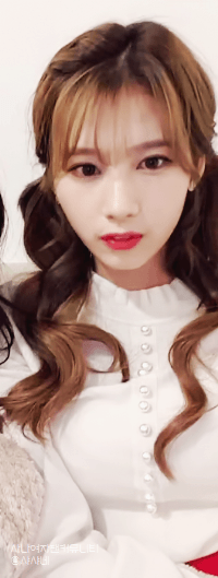 양갈래머리 사나.jpgif | 인스티즈