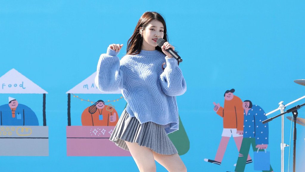 오늘 미모 레전드 찍은 아이유.jpgif | 인스티즈