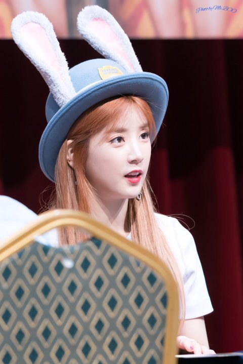 왠만한 여자아이돌은 한번씩 다 써본 모자.jpg | 인스티즈