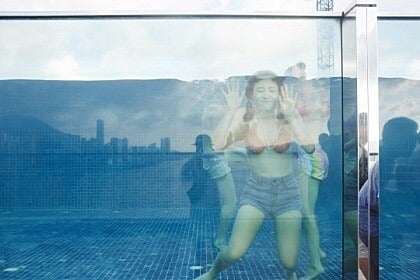비키니 입은 정채연 | 인스티즈