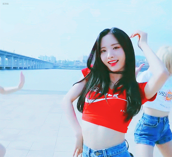 3세대, 4세대 여자아이돌 걸그룹들의 비주얼 센터 멤버들 .gif | 인스티즈