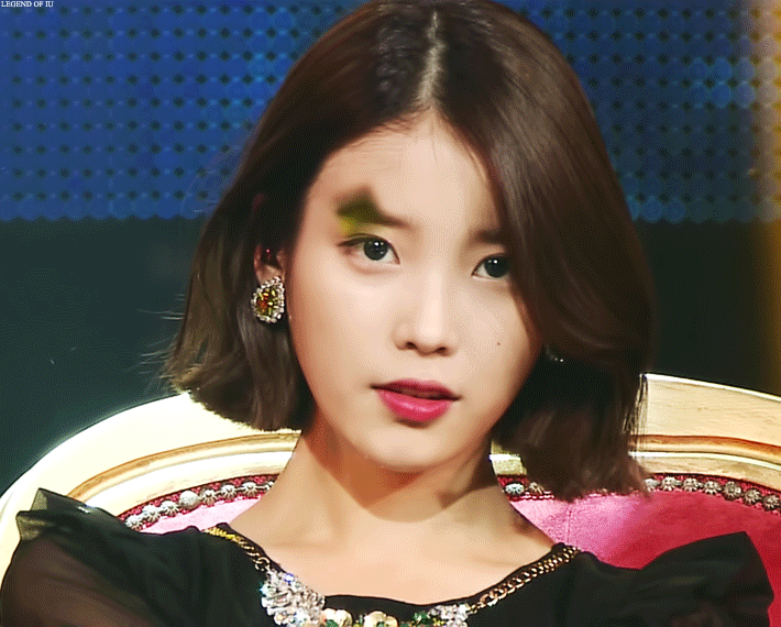 단발머리가 잘어울리는 아이유.jpgi | 인스티즈