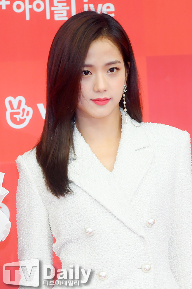 오늘자 블랙핑크 골든디스크 레드카펫 사진 | 인스티즈