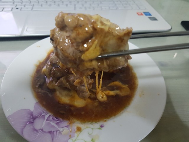 패망의 기운이 서려있는 돼지고기 치즈말이 | 인스티즈