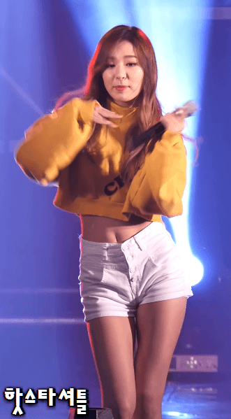 레드벨벳 슬기 복근 | 인스티즈