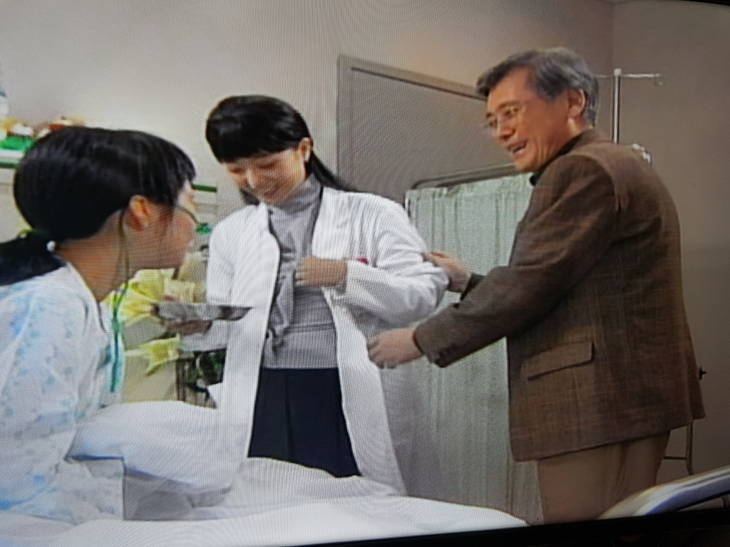 예전 의학드라마 해바리기에 문대통령이 출연 | 인스티즈