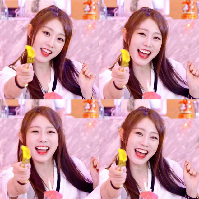 [러블리즈] 날씨가 더우니 맥주 한잔하고파서 지수 | 인스티즈