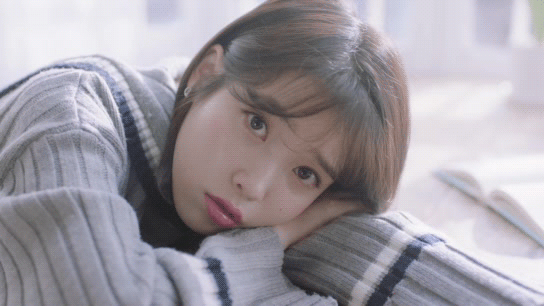 아이유.gif | 인스티즈