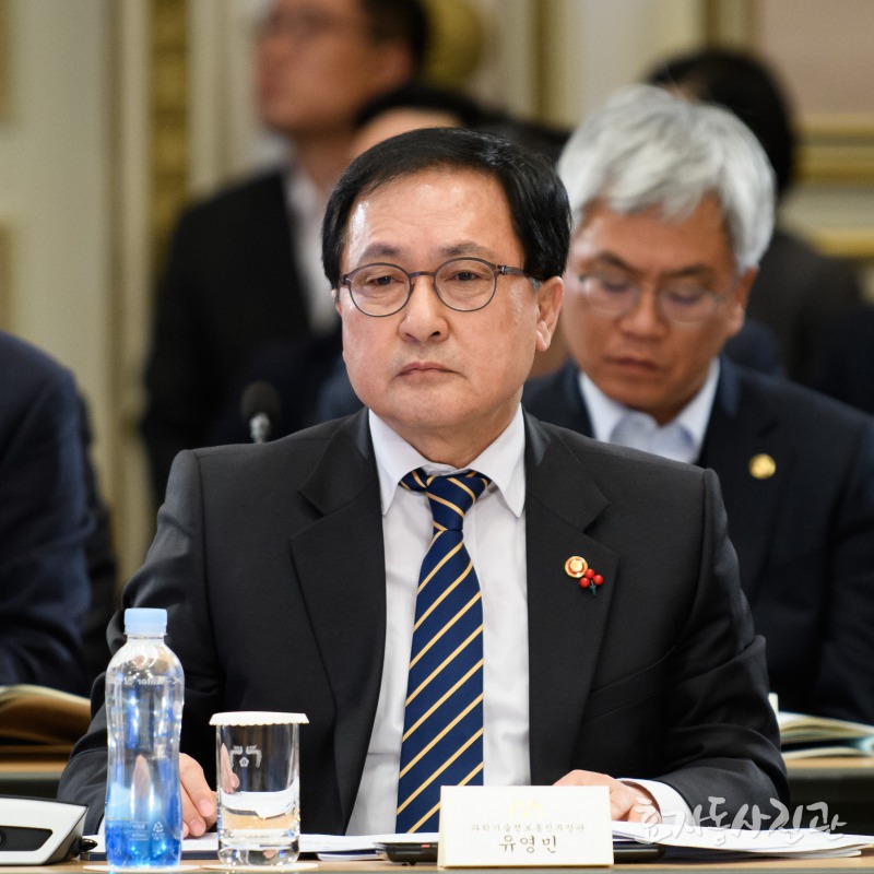 공부하고 연구하는 문재인 정부와 민주당.(이런 정부와 정당을 경험 하신적 있으신가요?) | 인스티즈