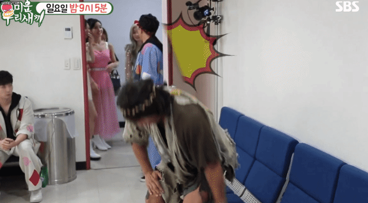 트와이스 인사를 거부하는 선배가수.gif | 인스티즈