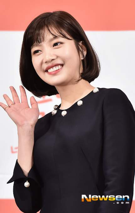 오늘자 레드벨벳 조이 | 인스티즈