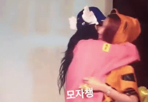 트와이스 나연 : 너무 귀엽자나!! 너 내꺼하자!! | 인스티즈