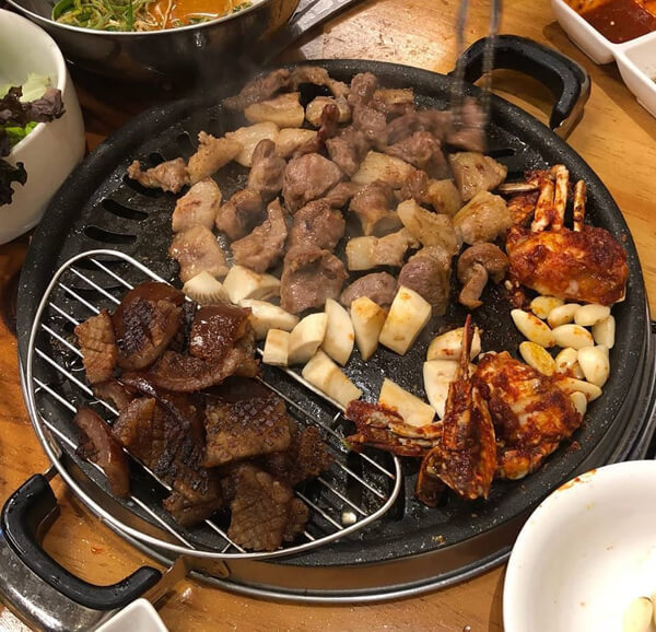 많은 사람들이 인생 고기로 꼽는 부산 돼지고기.jpg | 인스티즈