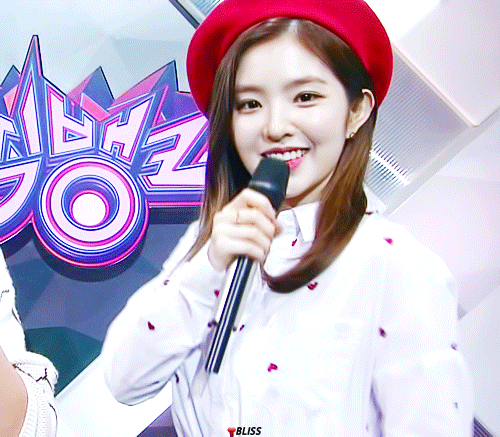 지난주 뮤직뱅크 아이린.gif | 인스티즈