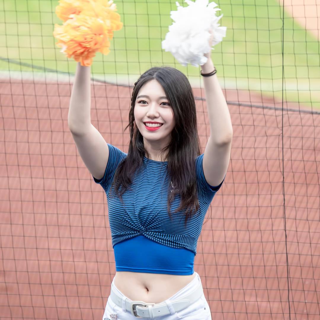 99년생 짱예 치어리더.jpg | 인스티즈