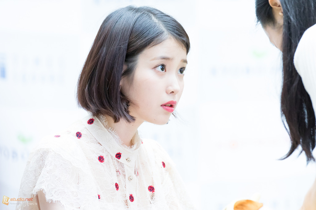 단발머리가 잘어울리는 아이유.jpgi | 인스티즈