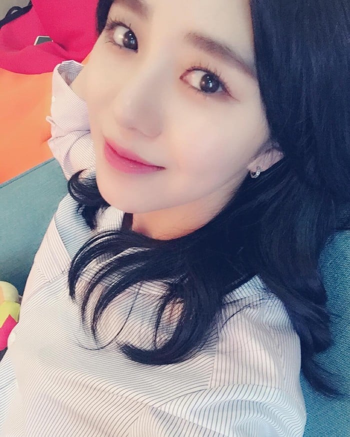 은근 섹시한 민아 | 인스티즈