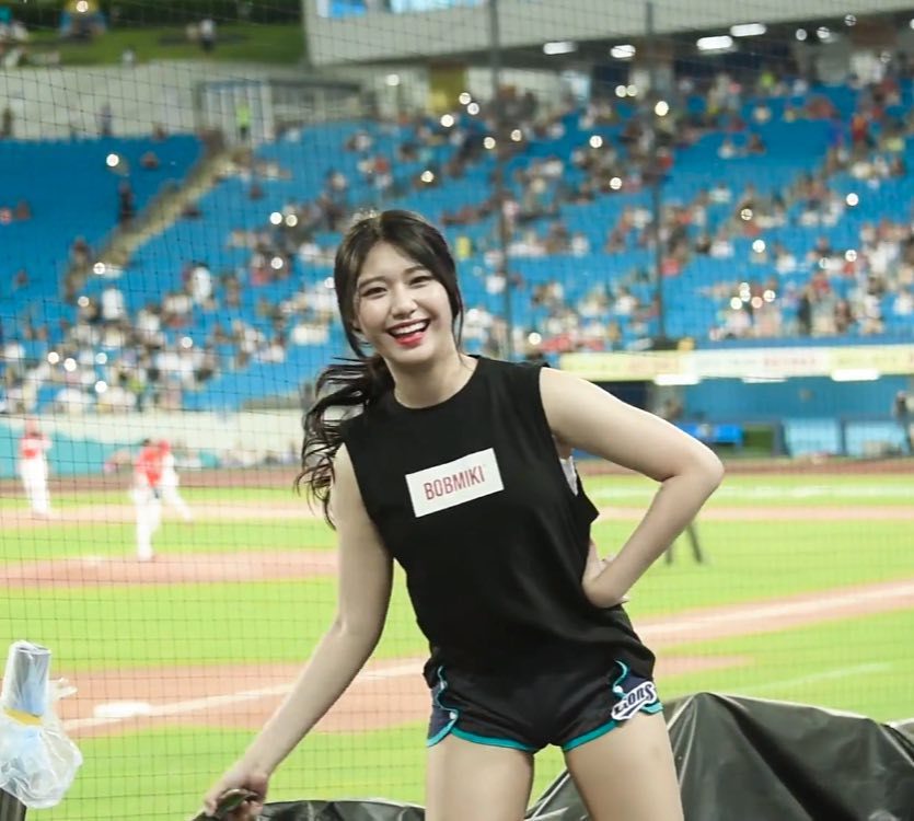 99년생 짱예 치어리더.jpg | 인스티즈