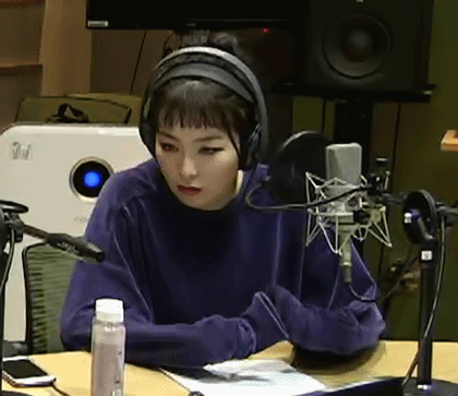 [레드벨벳] 짱덕이 넘치는 보라돌이 슬기.gif | 인스티즈