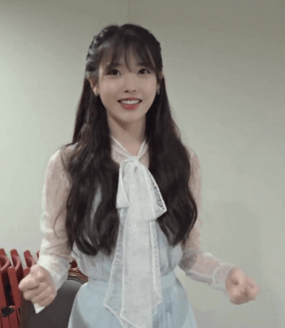 [데이터주의] 아이유 TV 생일 팬미팅편.gif | 인스티즈
