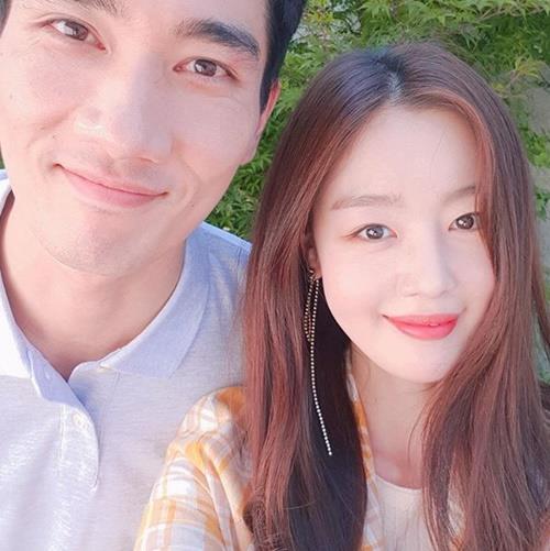 라인업 화려한 로코 멜로 처돌이들 맞춤형 2024년 방영 예정 드라마 모음.jpgif | 인스티즈