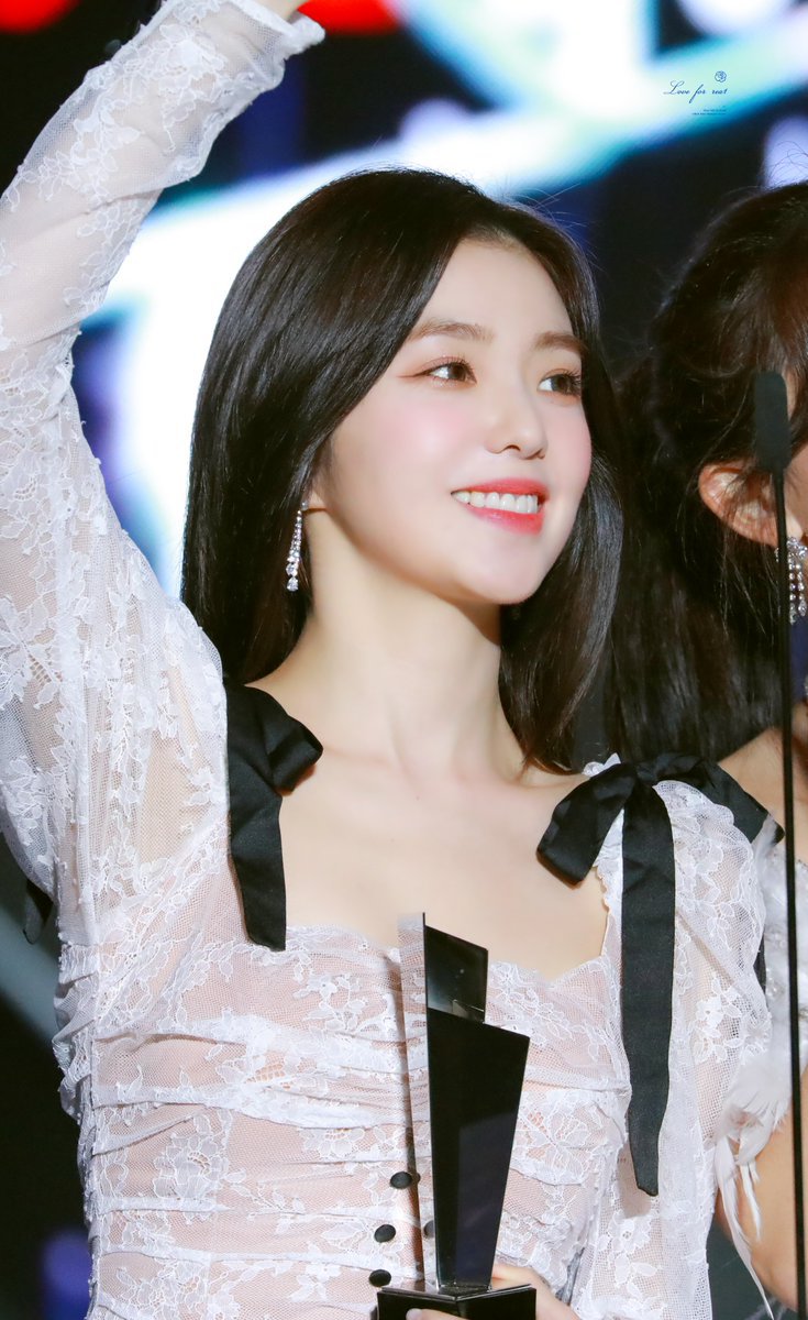 좀 심하게 예쁜 아이린.jpgif | 인스티즈