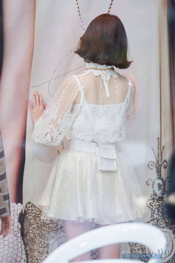 귀여움과 섹시함이 공존하는 아이유.jpgif | 인스티즈