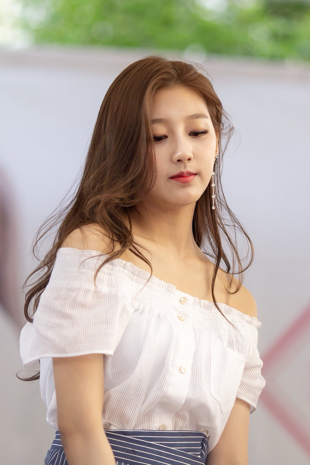[러블리즈] 퇴근한 뒤에 뭐할지 고민이라서 예인이 | 인스티즈