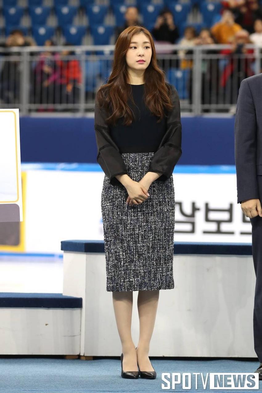 오늘자 시상자로 나온 김연아.gif | 인스티즈