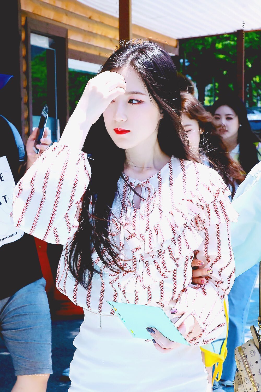 (여자)아이들의 비쥬얼담당 백설공주 슈화.jpgif (311장) | 인스티즈