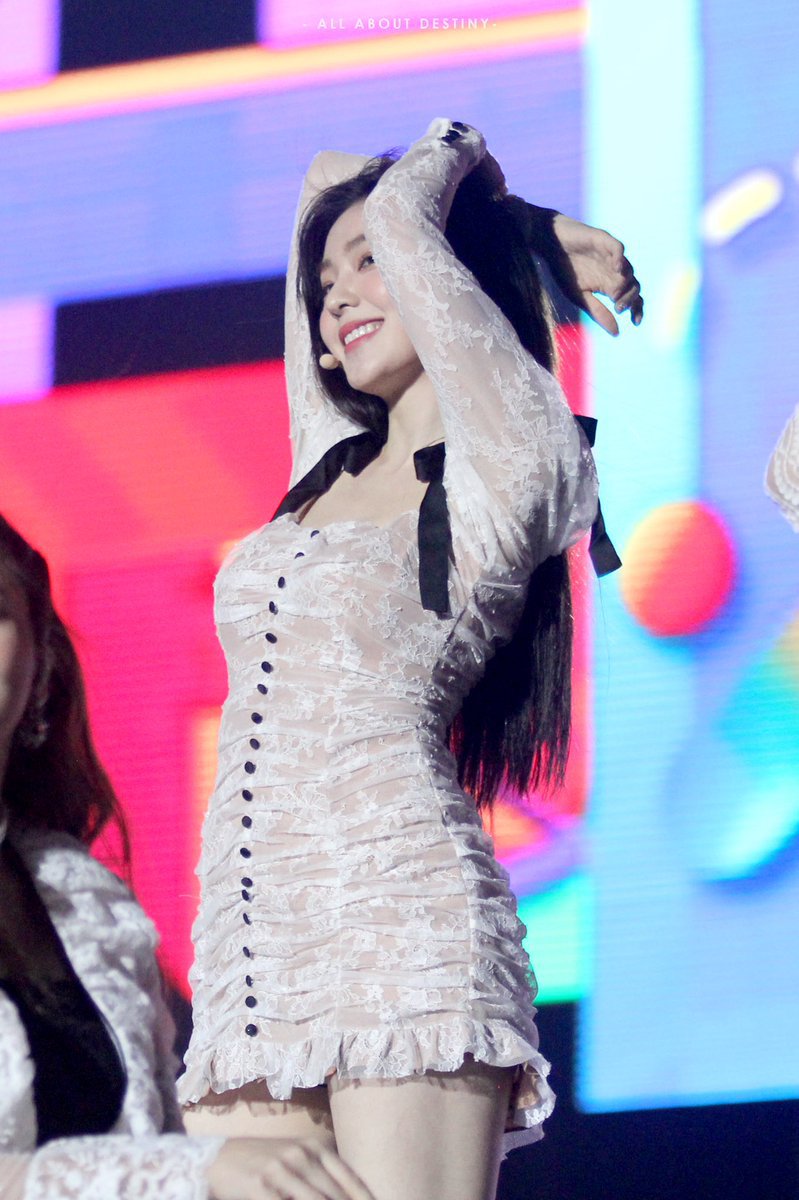좀 심하게 예쁜 아이린.jpgif | 인스티즈