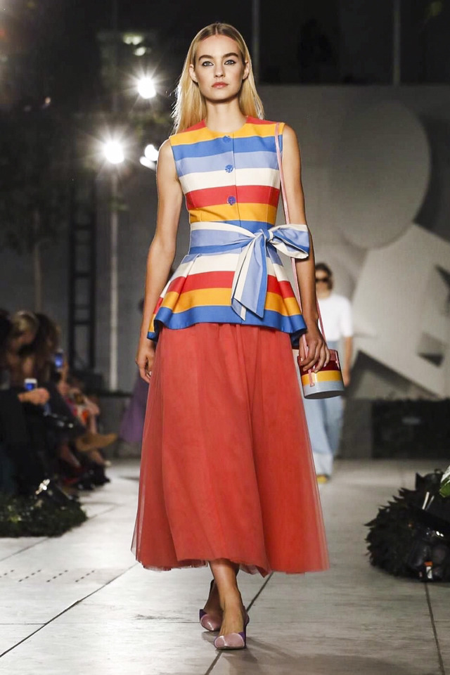 2018 S/S 캐롤리나 헤레라 컬렉션 | 인스티즈