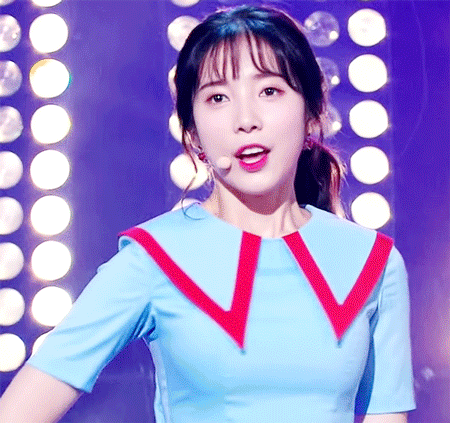 뮤직뱅크 에이프릴 손을 잡아줘 움짤 | 인스티즈