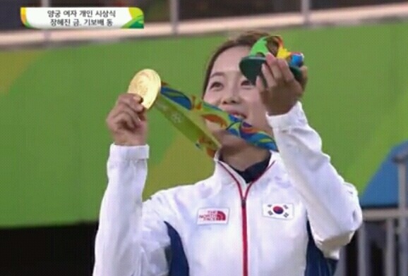 연예인인가요? | 인스티즈