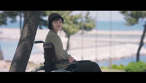 나에게만 그녀가 보이기 시작했다. 천우희 김남길 주연 ＜영화 어느날＞ 16 | 인스티즈