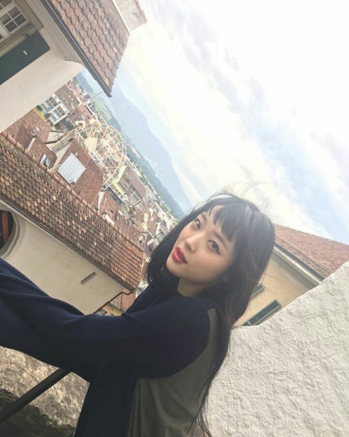 오늘자 설리 인스타 업뎃 | 인스티즈