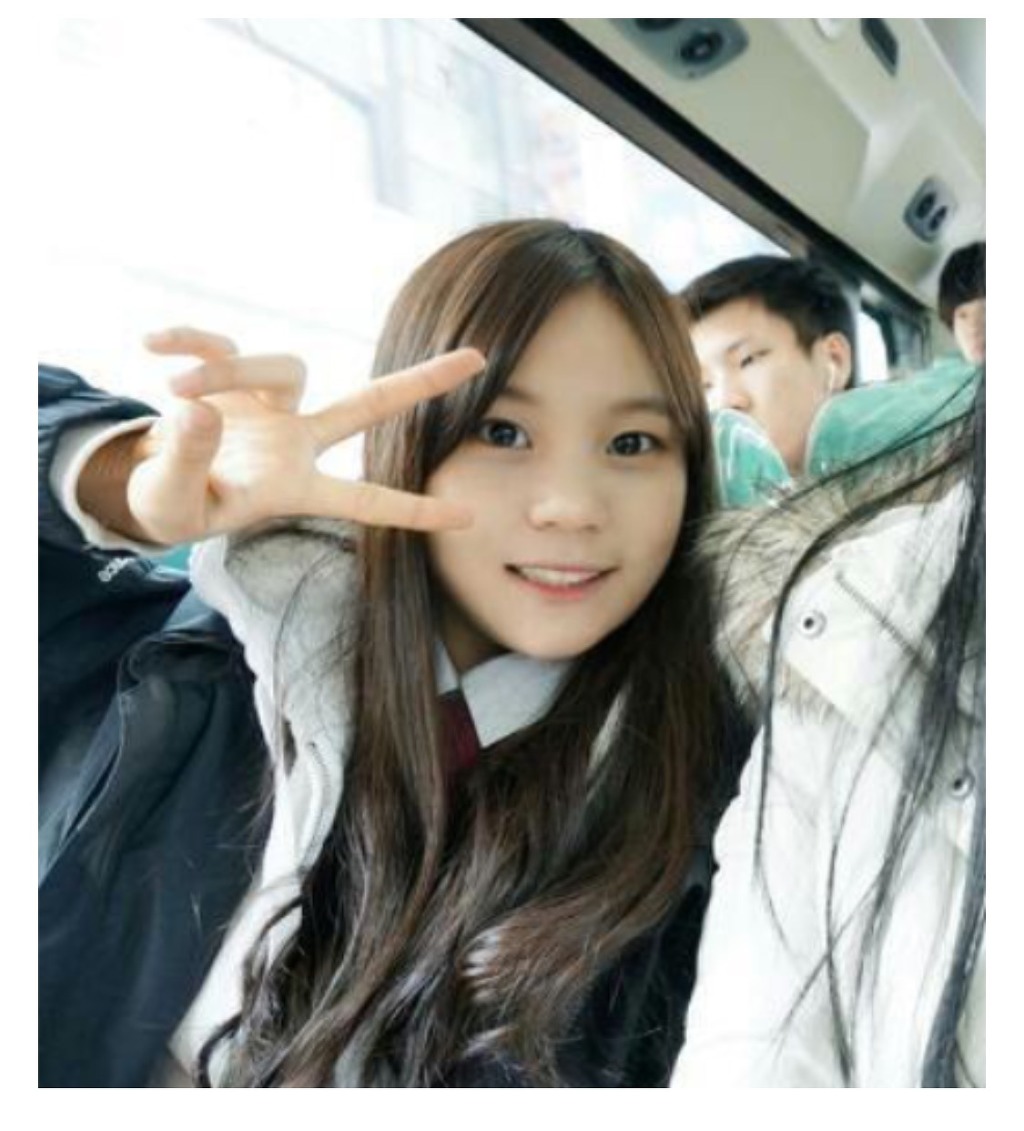 여자친구 엄지 과거 사진 | 인스티즈