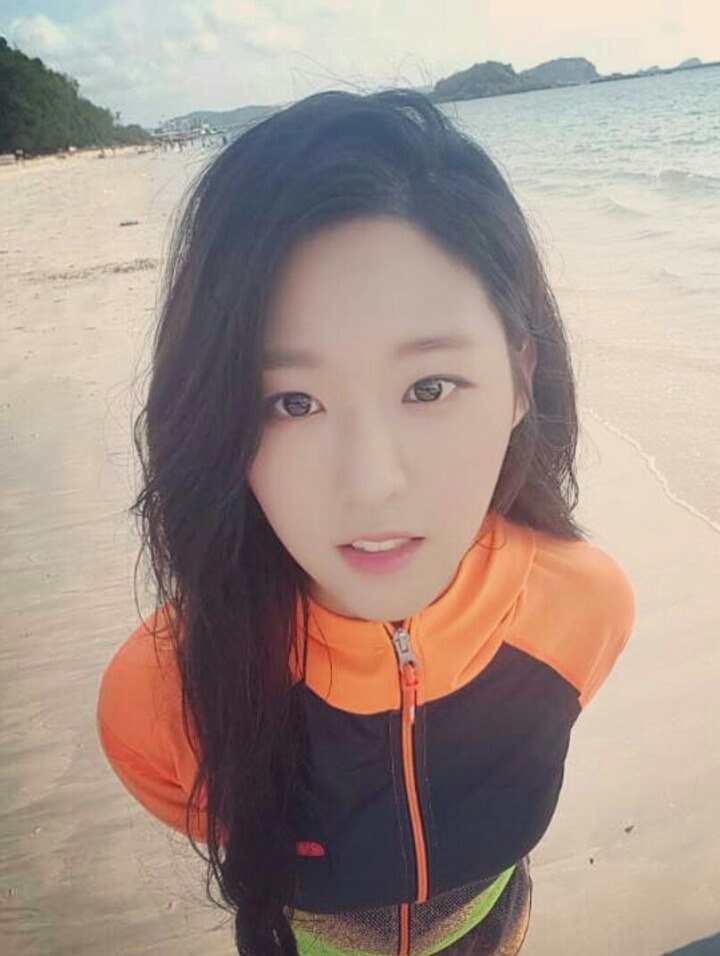 오늘자 설현.jpg | 인스티즈