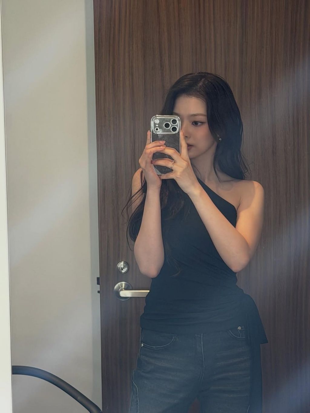 얼굴이 제법인 후로미스나인 이나경 근황.jpg | 인스티즈