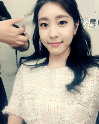 오늘자 조은정 아나운서 | 인스티즈