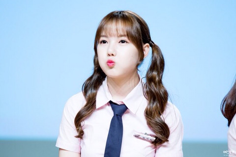 [여자친구] 크리스마스가 얼마남지 않아서 예린이 | 인스티즈