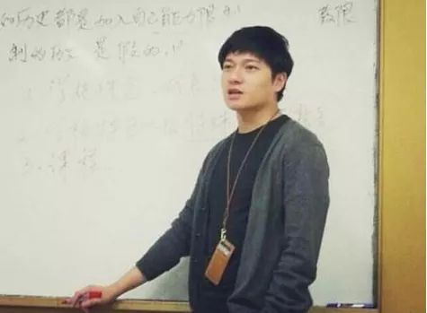 [장위안] 얼...사복이 취향저격이구나 그러구나 | 인스티즈