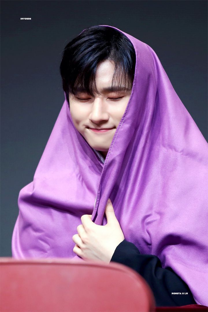 천사가 남긴 실수였나 아니면 진한 키스였나 보조개가 예쁜 남자아이돌 모음 | 인스티즈
