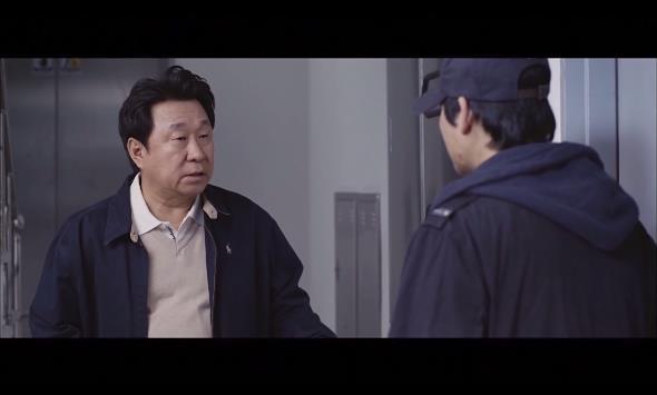 강산맨션 102호에는 살인마가 살고있다. ＜영화＞ 이웃사람 11 | 인스티즈