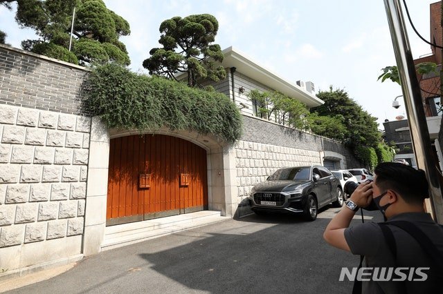 전두환 867억원 미납 추징금 환수 어렵다…정부, 2심도 패소 | 인스티즈